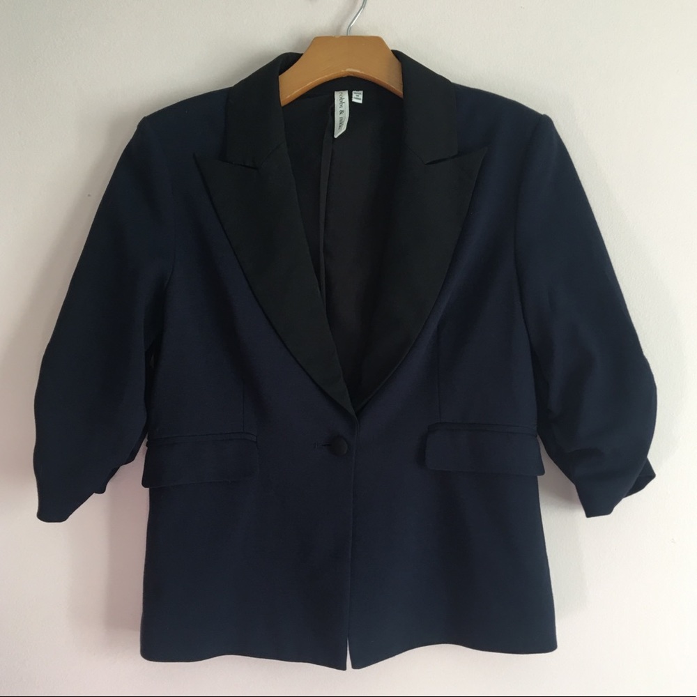 Robbi & Nikki Navy and Black Blazer